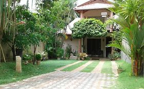 Sa Village